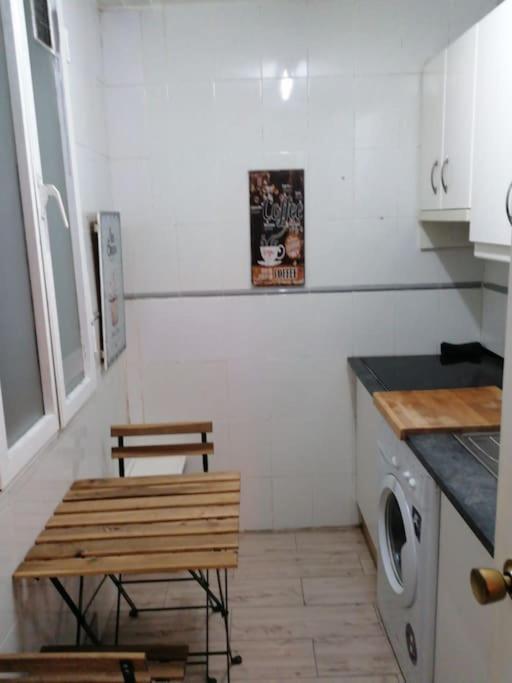 Sebastian Elcano, Apartamento Para 2 Con Terraza, Metro Embajadores 马德里 外观 照片