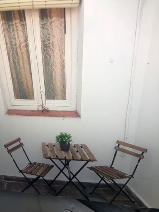Sebastian Elcano, Apartamento Para 2 Con Terraza, Metro Embajadores 马德里 外观 照片